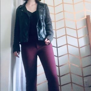 Old Navy Maroon Pixie Built-in Sculpt Pants